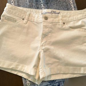 White cuffed shorts - Universal Thread